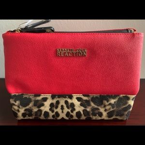 Kenneth Cole reaction pyramid bag